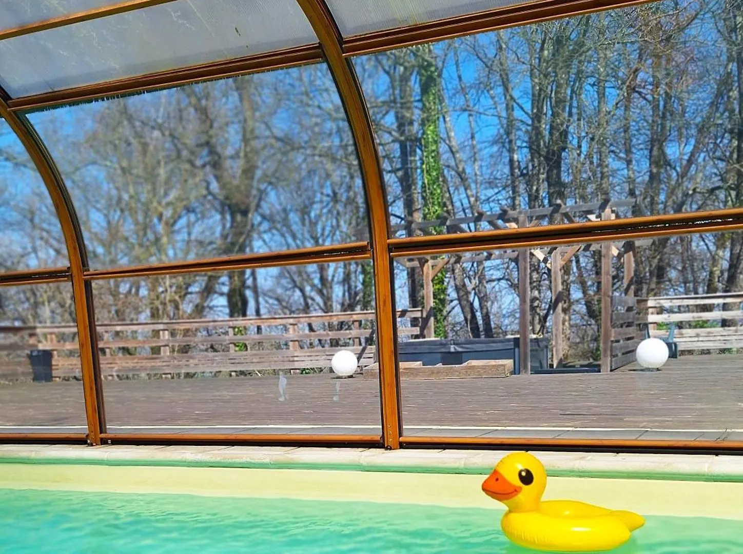 Гостевой дом Ecolodge Les Sentiers Du Lac - Domaine De La Gaia Сорезе